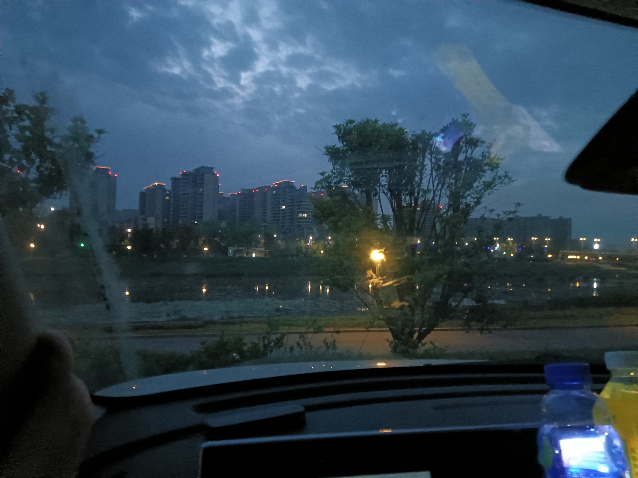 图片附件