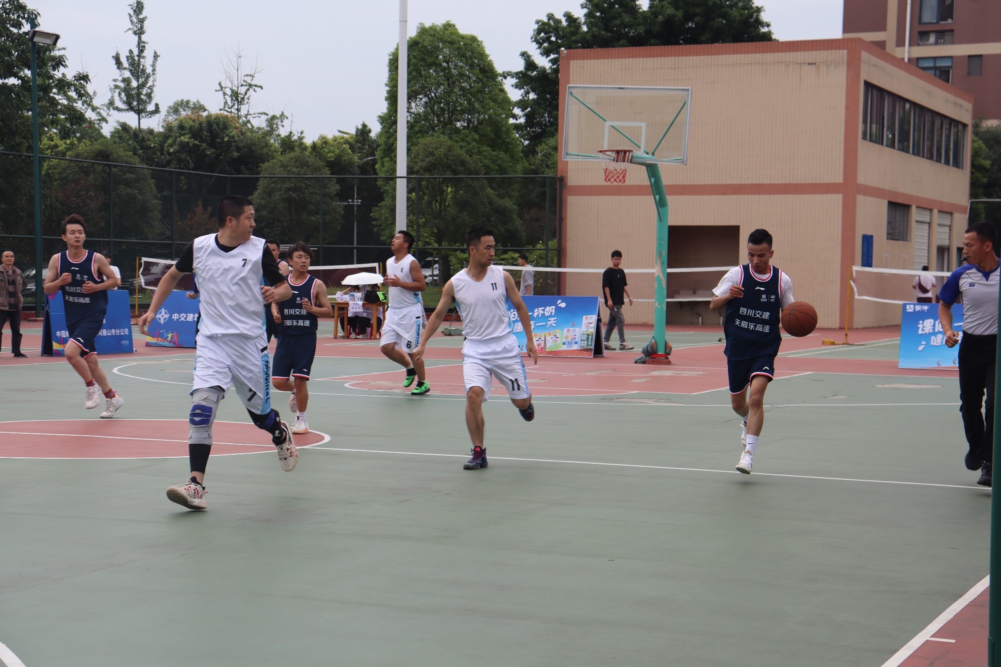 图片附件